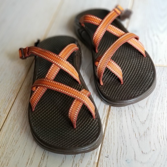 chacos zong